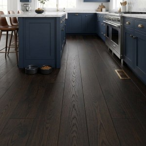 PARQUET PREFINITI - Rovere 1 Strip - Oliato Wengè - Spazzolato - Piallato-1